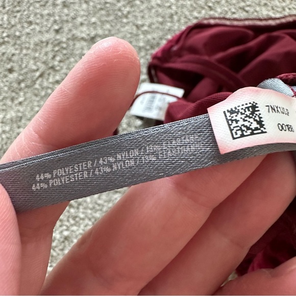 Aerie Red Velvet Bra with Halter Neckline Size Medium - Picture 3 of 5